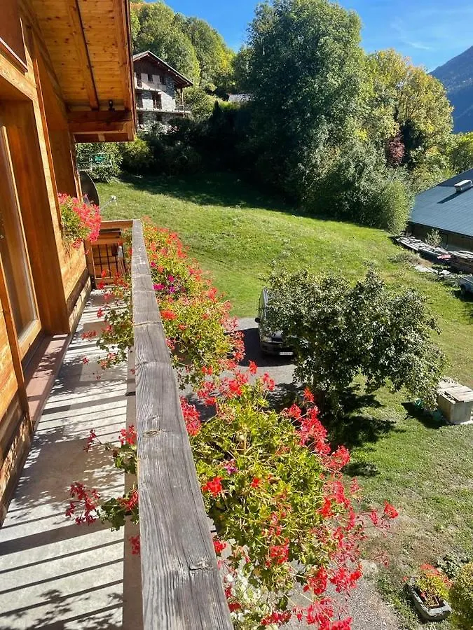 Chalet Angelina Villa Seez